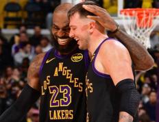 TK体育- 东契奇遭遇十连败,澳大利亚队教练面临压力了吗 