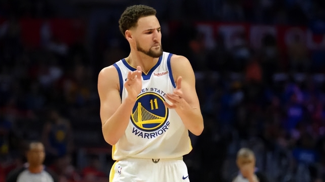 TK体育直播-穆古鲁扎回归赛场,出色防守首场状态亮眼,G2观众沸腾!的简单介绍